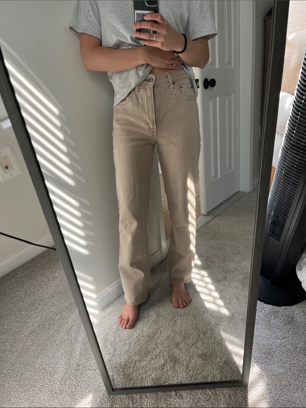 Abercrombie 90s straight ultra high rise